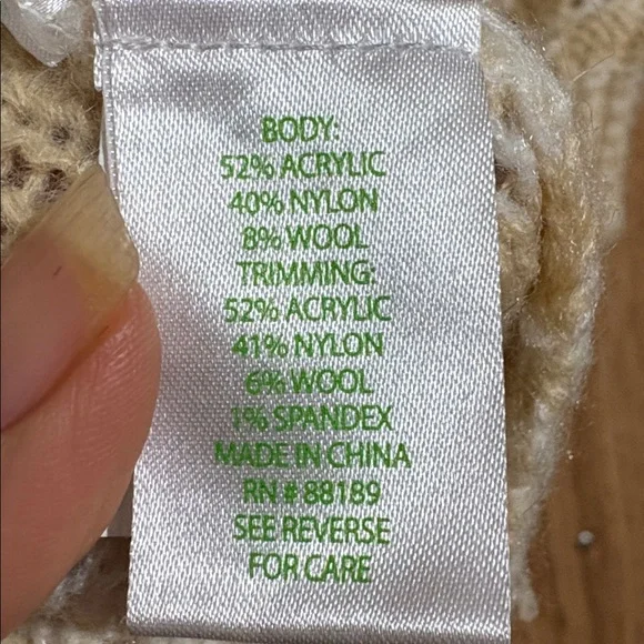 Lilly Pulitzer Cream Knit Sweater - Picture 7 of 7